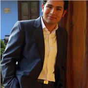 Cantante profesional brinda clases privadas de canto lírico y moderno. Presencial y online, en casa o a domicilio. Telf